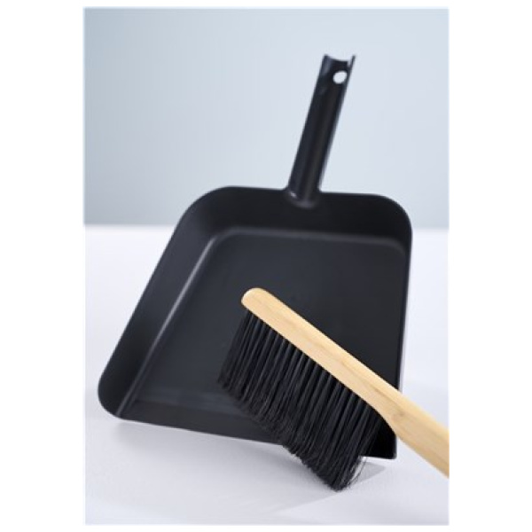 Fægiskóflusett, Day